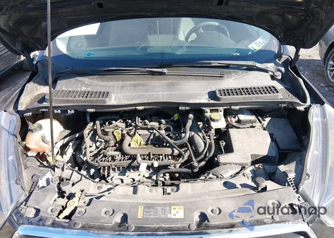 2019 Ford Escape Se from USA, damaged, VIN 1FMCU9GD0KUA07827